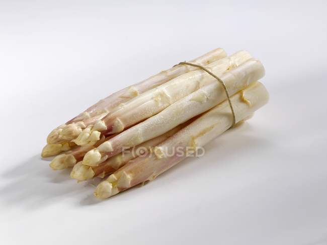 Pacote de espargos brancos — Fotografia de Stock