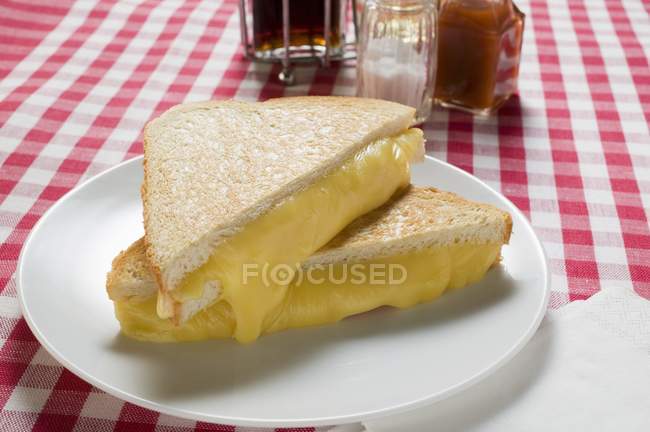 Тости сир — стокове фото