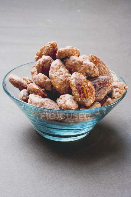 Assortiment de noix à grignoter — Photo de stock