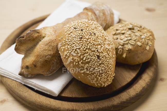Baguettes and wholemeal rolls — Stock Photo