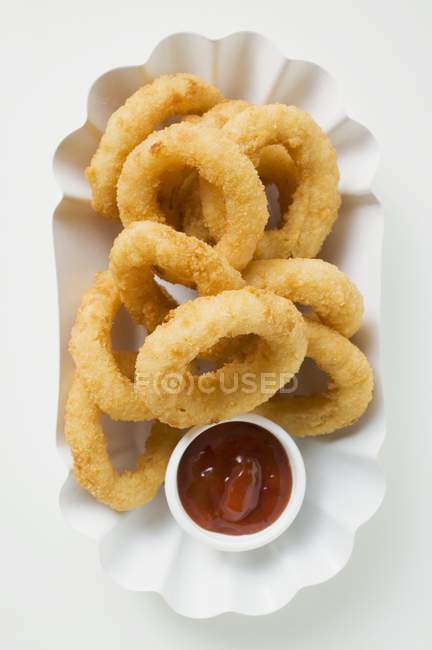 Deep fried onion rings — Stock Photo