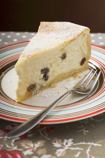 Pièce de gâteau de quark aux raisins secs — Photo de stock