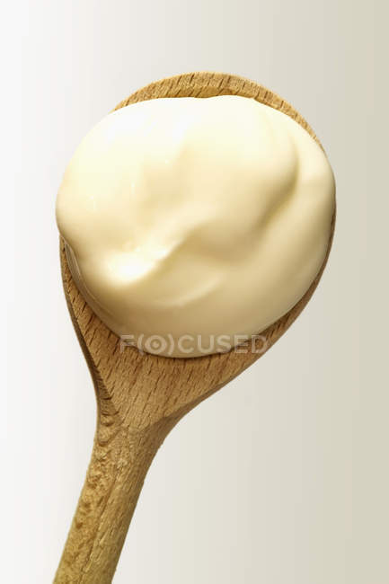 Bioyogurt su cucchiaio — Foto stock
