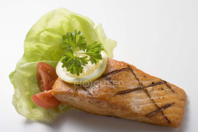 Grilled salmon fillet — Stock Photo
