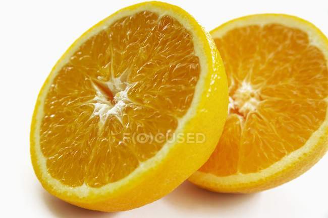 Metades de laranja fresca — Fotografia de Stock