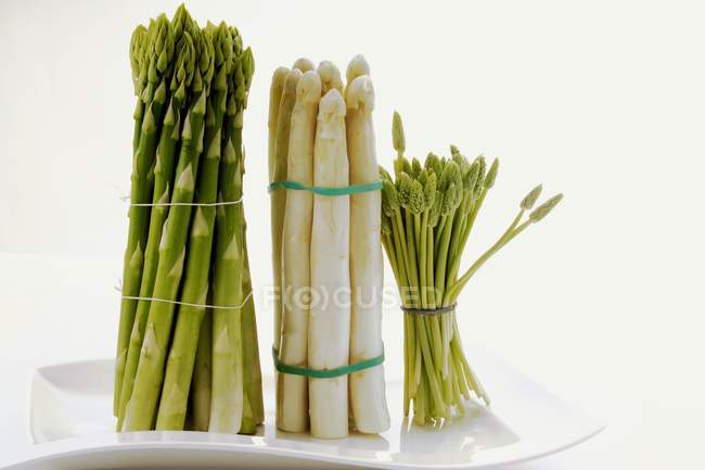 Three sorts of asparagus — Stock Photo