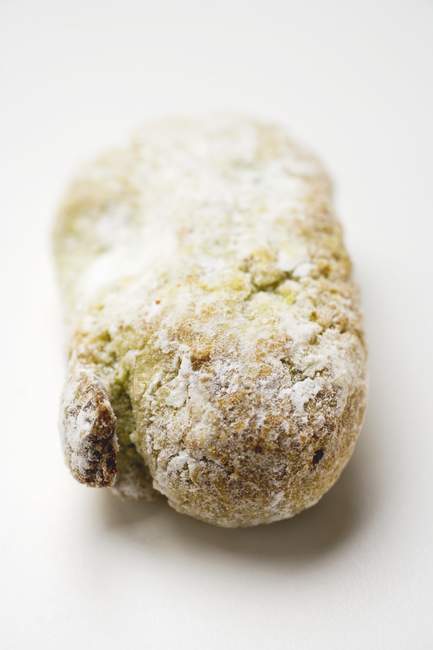 Almond biscuit with pistachio filling — Stock Photo