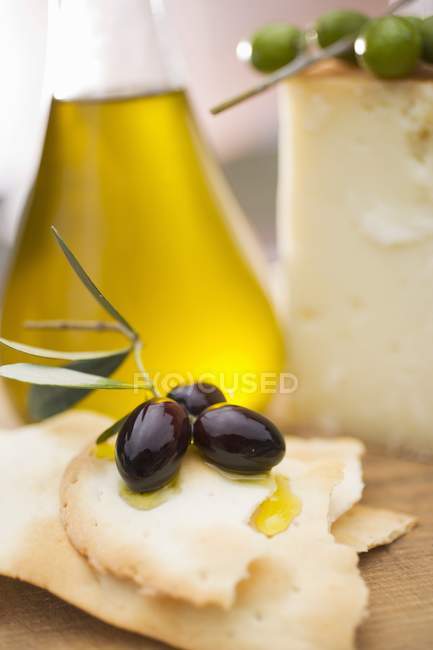 Huile d'olive et parmesan — Photo de stock