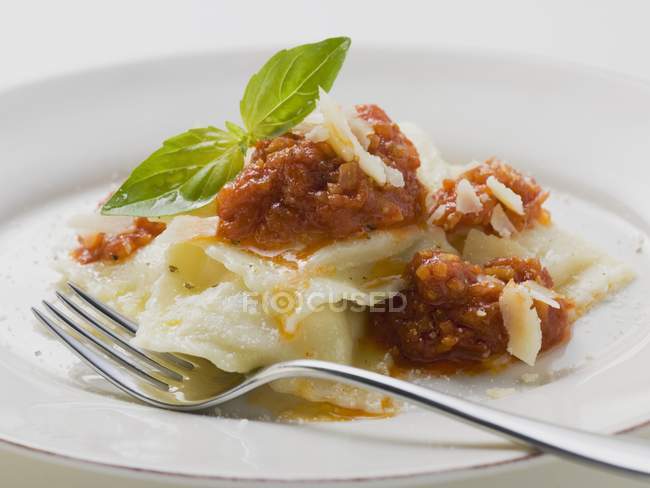 Ravioli pasta with tomato sauce — Stock Photo