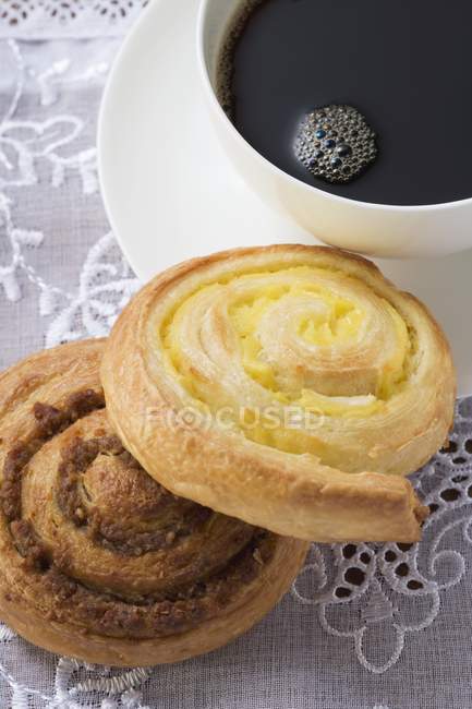 Sweet coiled buns — Stock Photo