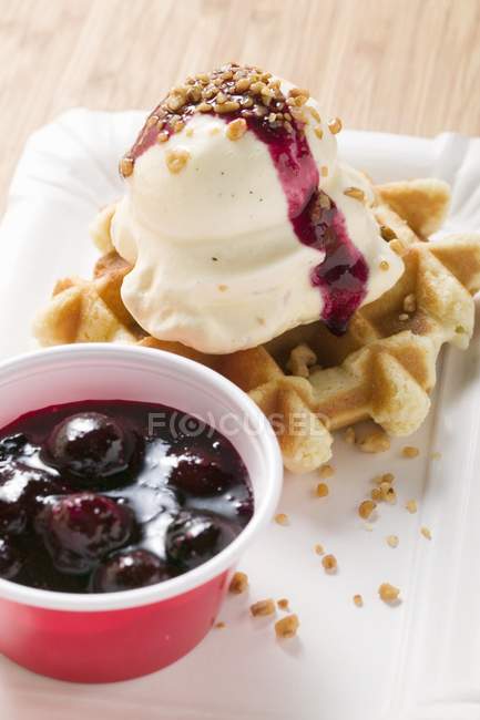Waffle with ice cream — Stock Photo