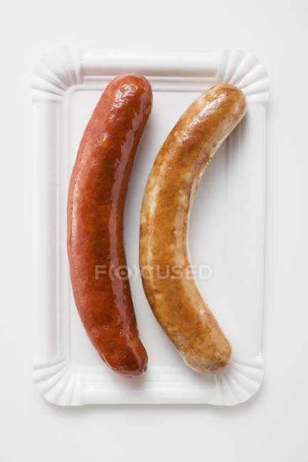Ковбаси варені bratwursts — стокове фото