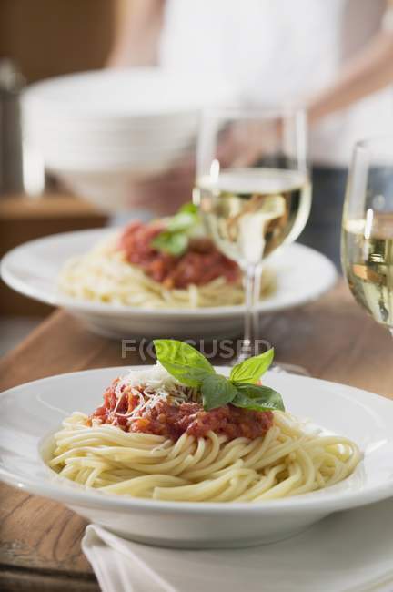 Spaghetti pasta with tomato sauce — Stock Photo