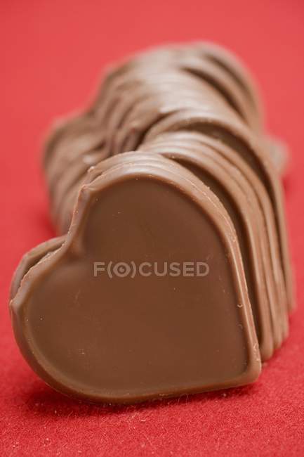 Coeurs de chocolat empilés — Photo de stock