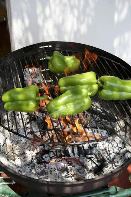 Peperoni al barbecue — Foto stock