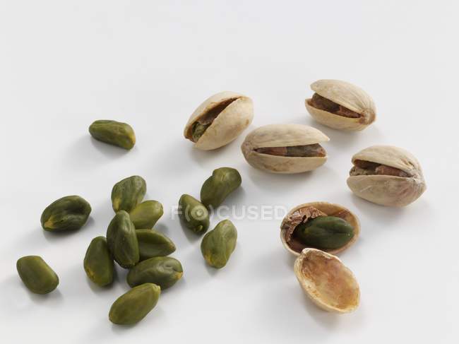 Shelled and unshelled Pistachios — Stock Photo