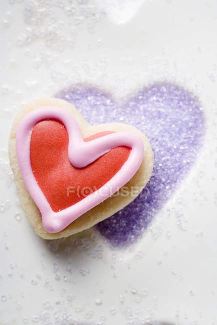 Heart-shaped biscuit mould — Stock Photo