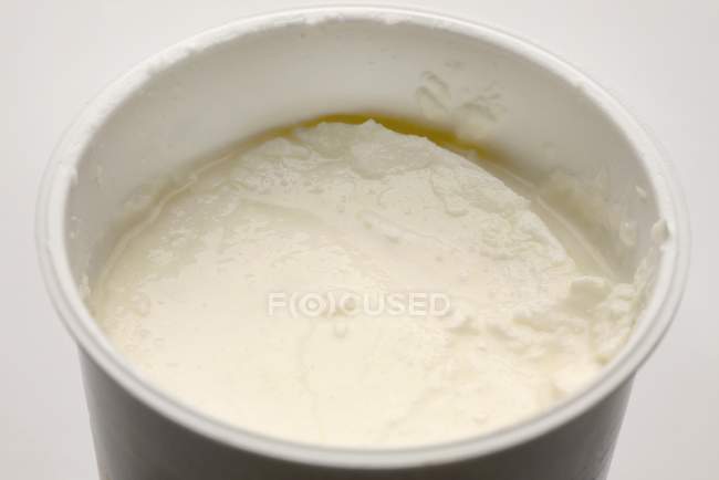 Yogurt al latte di pecora — Foto stock