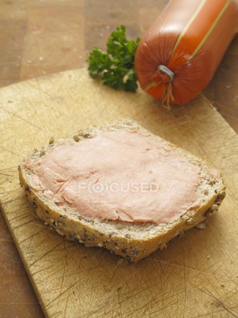 Bread roll with teewurst — Stock Photo