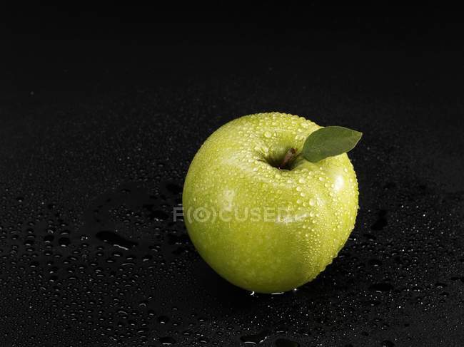 Oma Schmied Apfel — Stockfoto