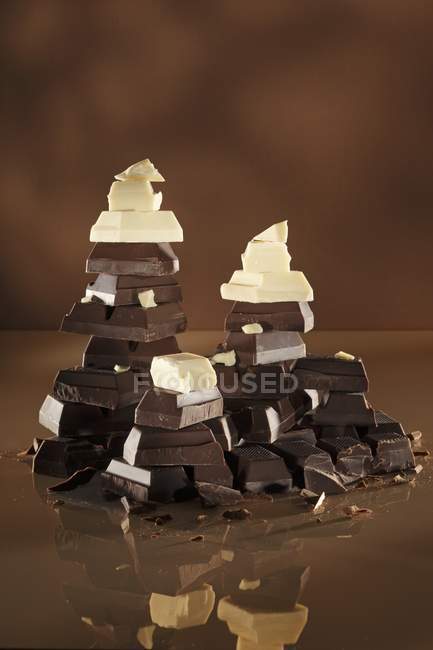 Складаний темно-білий шоколад — стокове фото