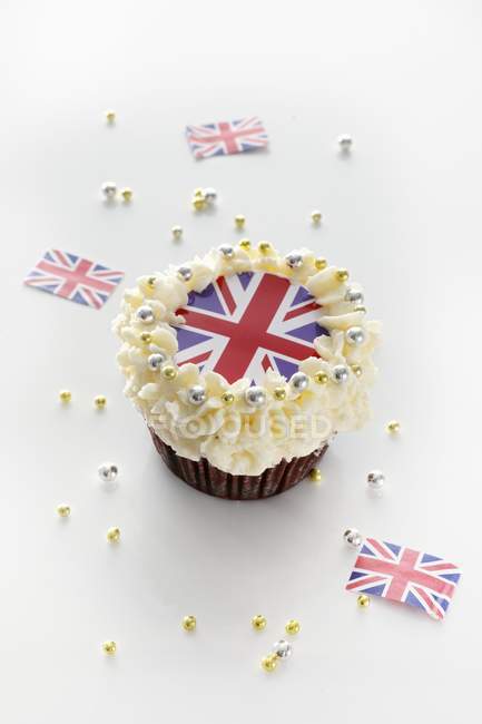 Cupcake with Union Jack — Stock Photo