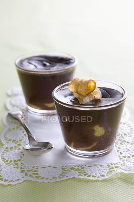 Schokolade und Bananenpudding — Stockfoto