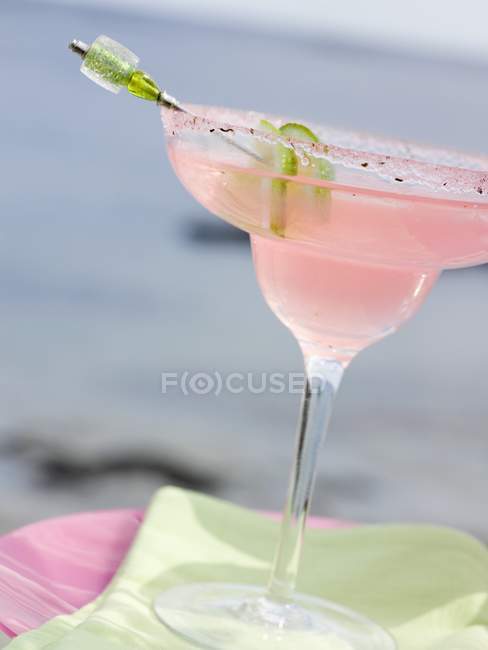 Pink cocktail in glass with sugared rim — Stock Photo