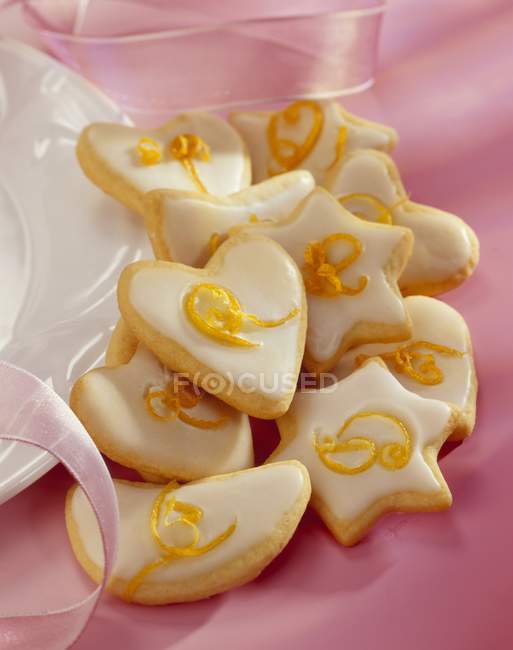 Biscuits of various shapes — Stock Photo