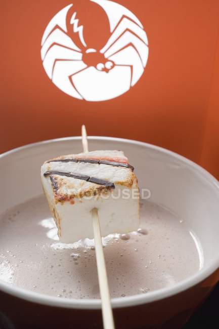 Copo de cacau com marshmallow — Fotografia de Stock