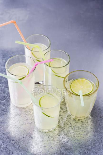 Copos de limonada caseira — Fotografia de Stock