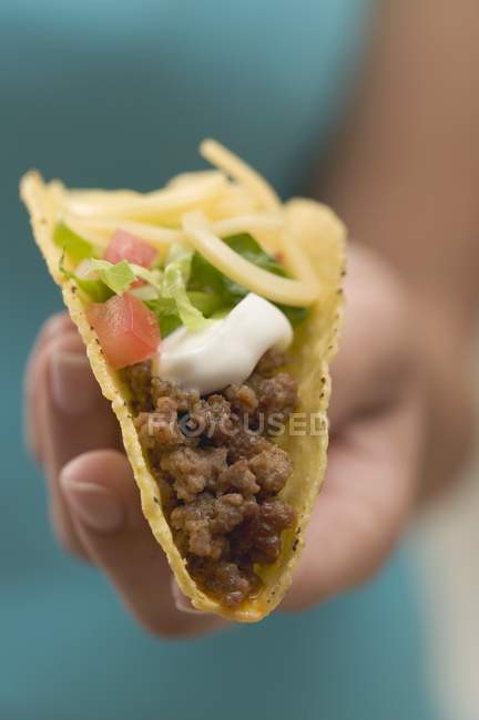 Taco de mão — Fotografia de Stock