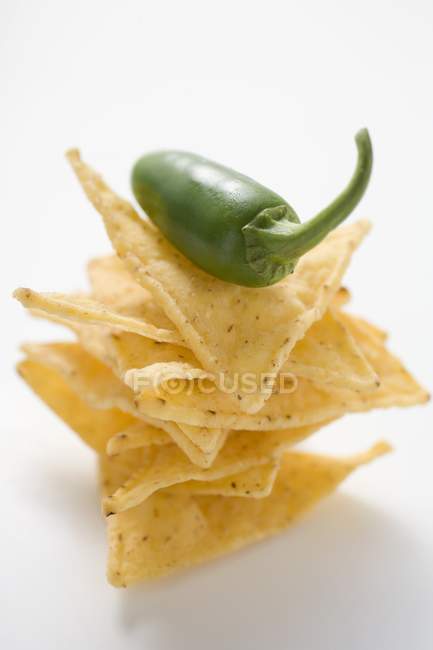 Nachos con peperoncino verde — Foto stock