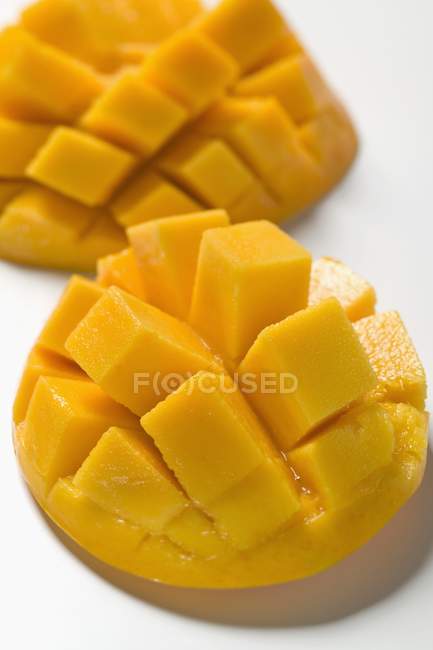 Frische reife Mangos — Stockfoto