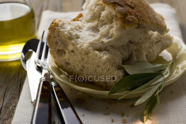 White bread on plate — Stock Photo