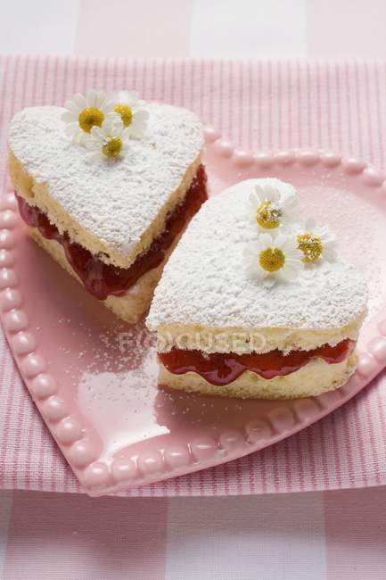 Heart-shaped cakes — Stock Photo