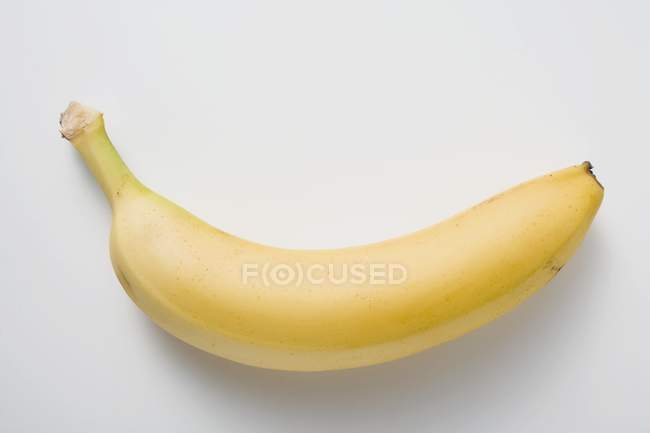 Свежий спелый банан — стоковое фото