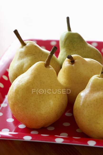 Five Williams pears — Stock Photo
