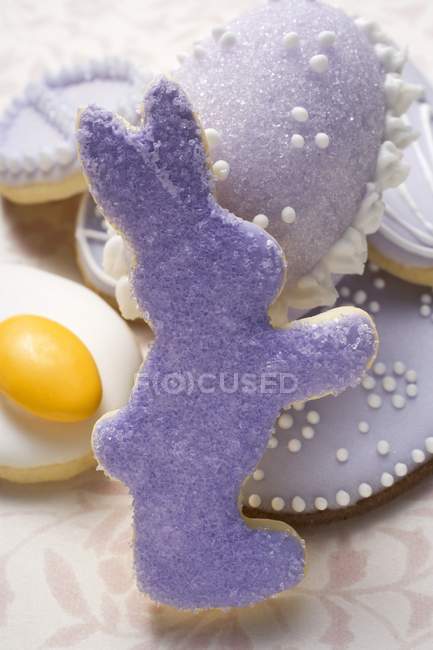 Sugar egg with rabbit — Stock Photo