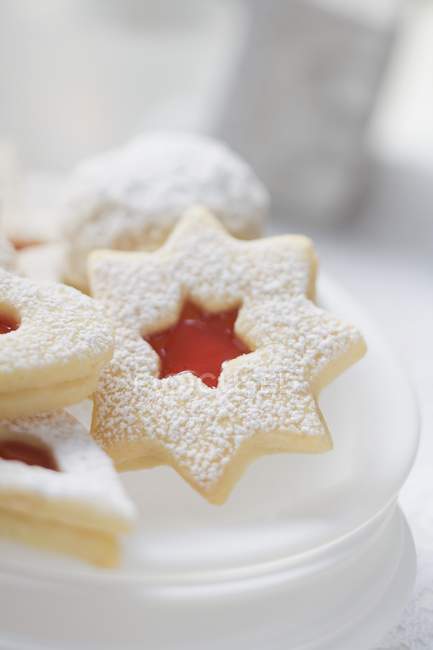 Jam biscuits for Christmas — Stock Photo
