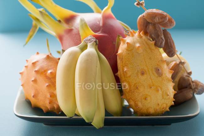 Frutos exóticos ainda vida — Fotografia de Stock