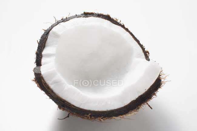 Кусочек свежего кокоса — стоковое фото