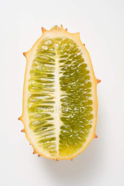 Mezzo melone kivano — Foto stock