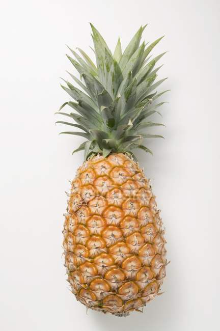 Fresh ripe pineapple — Stock Photo