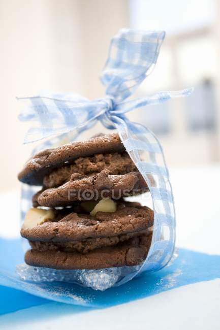 Biscoitos de chocolate de macadâmia — Fotografia de Stock
