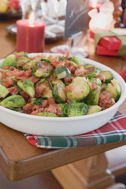 Brussels sprouts with bacon — Stock Photo