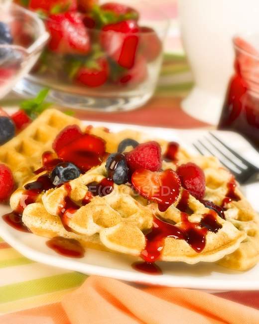 Waffles Topped with Strawberries — Stock Photo