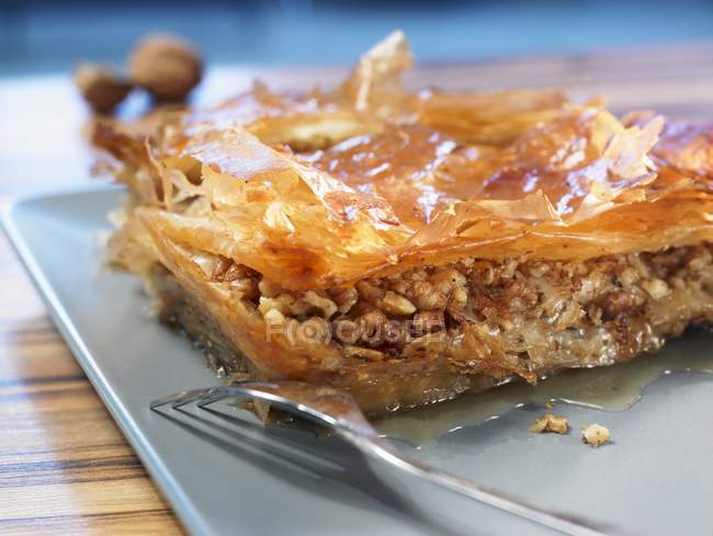 Closeup view of Baklava with nut filling — Stock Photo