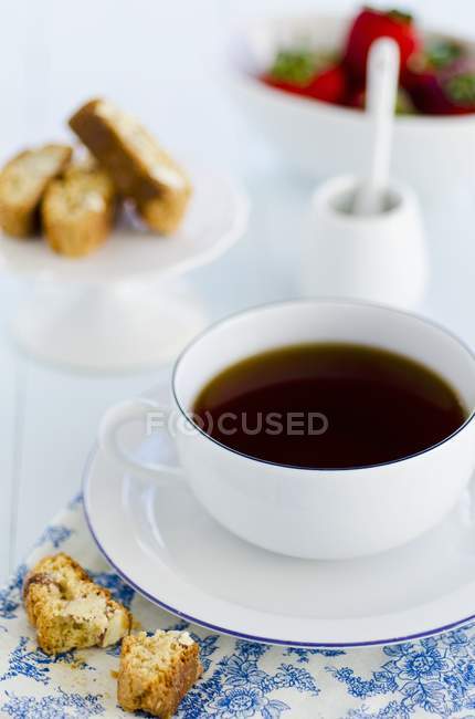 Cup of coffee with cantuccini — Stock Photo