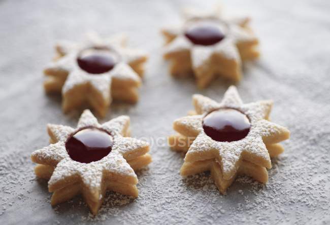 Jam biscuits with sugar — Stock Photo